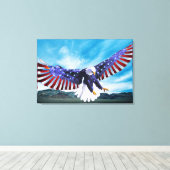 Adler mit amerikanischer Flagge am Himmel Leinwanddruck (Insitu (Holzboden))