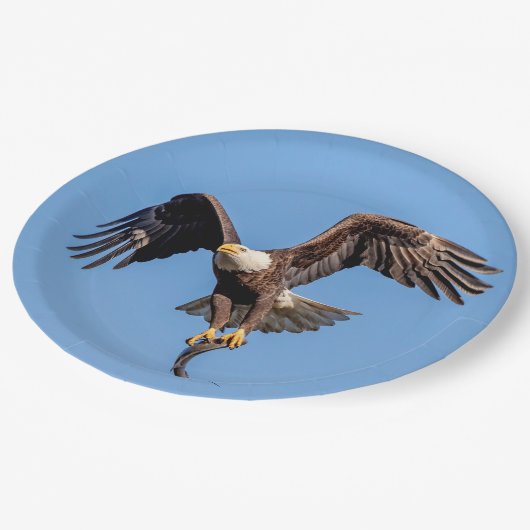 Adler mit Fisch Pappteller (Schrägansicht)