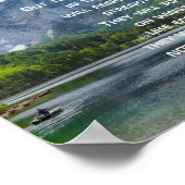 Adler schwebt über See und Berg Poster (Ecke)