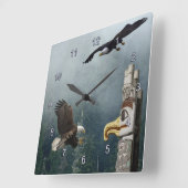 Adler, Totem Pole & Forest Fantasy Art Clock Quadratische Wanduhr (Winkel)