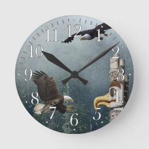 Adler, Totem Pole & Forest Fantasy Art Clock Runde Wanduhr