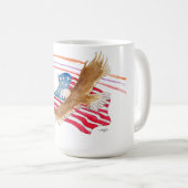 Adler und amerikanische Flagge Kaffeetasse (VorderseiteRechts)