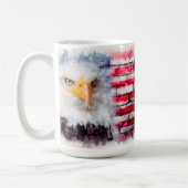 Adlerprofil auf Backsteinmauer Kaffeetasse (Links)