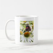 Admiral Butterfly auf Blume Kaffeetasse (Links)