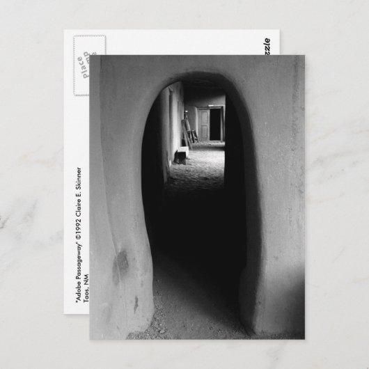 Adobe Doorway Architecture Black & White Foto Postkarte (Vorne/Hinten)