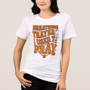 ADOM Atmungsgebet, das zum Gebet verwendet wird Tri-Blend Shirt