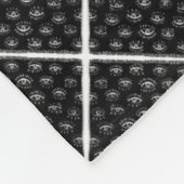 ADOM Black Grid Diamond Blanke Fleecedecke (Ecke)