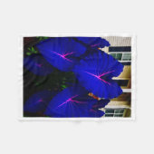 ADOM Neon-Lila-Blatt-Glow-Decke Fleecedecke (Vorderseite (Horizontal))