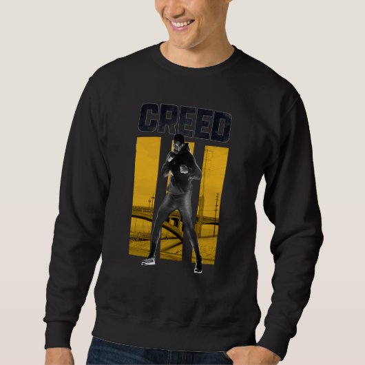 Adonis Creed Pose mit III Gelb Sweatshirt (Vorderseite)