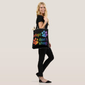 Adoptier Don't Shop Rainbow Paws Tasche (Am Model)
