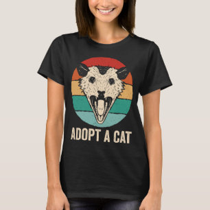 Adoptier einer Katze Funny Possum T-Shirt