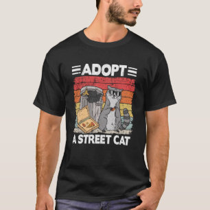 Adoptier einer Street Cat Trash Can Garbage Panda  T-Shirt