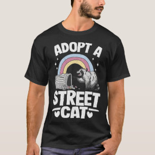 Adoptiere eine Straßenkatze Regenbogen Lustiger Wa T-Shirt