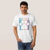 Adoptierend farbiger T - Shirt (Vorne ganz)