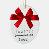 Adoptiertes rotes Band - individueller Name, Datum Keramikornament (Rechts)
