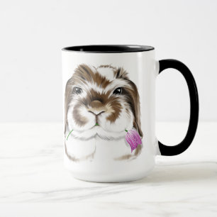 Adorable American Fuzzy Lop Rabbit mit rosa Tulip Tasse