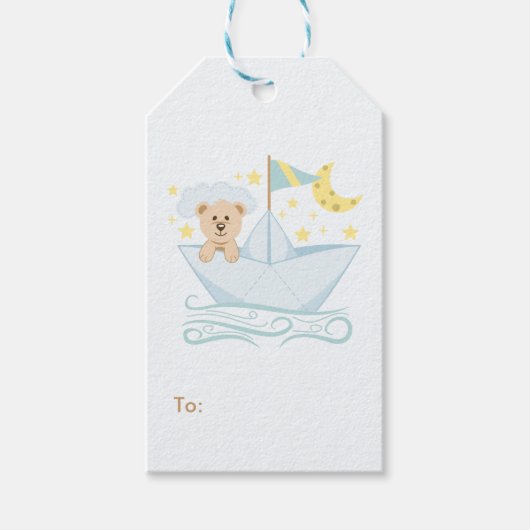 Adorable Baby Bear in Paper Boat Geschenkanhänger (Vorderseite)