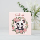 Adorable Baby Panda Bär mit Blume Dankeskarte (Stehend Vorderseite)