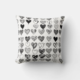 Adorable Black Heart Scribble Zeichnend Kissen