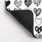 Adorable Black Heart Scribble Zeichnend Mousepad (Ecke)