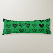 Adorable Black Heart Scribble Zeichnend Seitenschläferkissen (Vorderseite)
