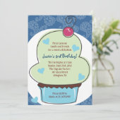 Adorable Blue Cupcake zum Geburtstag Einladung (Stehend Vorderseite)