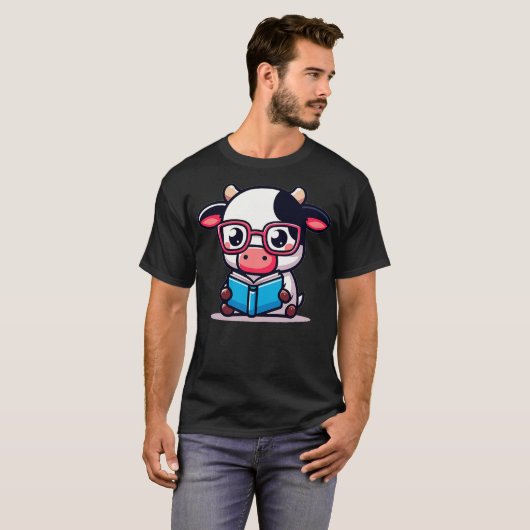 Adorable Book Lover Cow With Reading Glasses Cute T-Shirt (Vorne ganz)