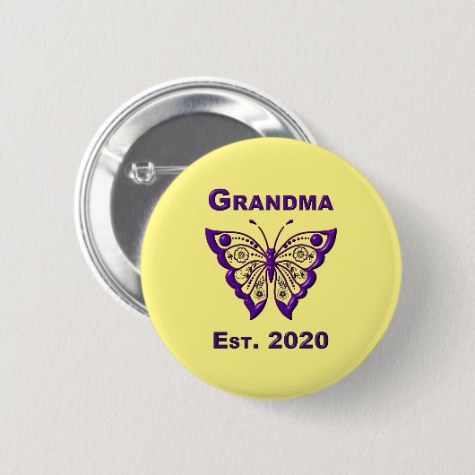 Adorable Butterfly Oma "Est 2020" Button (Vorne & Hinten)