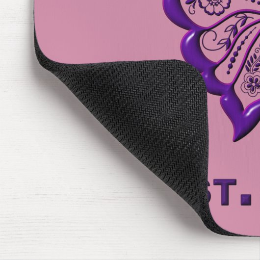 Adorable Butterfly Oma "Est 2020" Mousepad (Ecke)