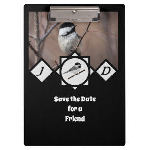 Adorable Carolina Chickadee Monogramm Foto Klemmbrett
