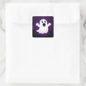 Adorable Cartoon Ghost in Spooky Halloween Quadratischer Aufkleber (Tasche)