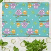 Adorable Cartoon Style Owls auf Zweigdruck Geschirrtuch (Gefaltet)