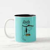 Adorable Cat Enjoying Sushi Zweifarbige Tasse (Links)