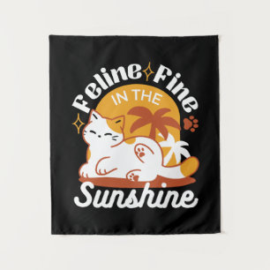 Adorable Cat Relaxen in der Sonne - Sommergäste Wandteppich