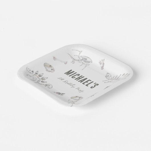 Adorable Dino Dig Birthday Pappteller (Gewinkelt)