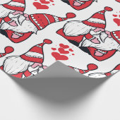 Adorable Gnome Kisses Geschenkpapier (Ecke)