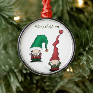 Adorable Gnome Posse Ornament Aus Metall