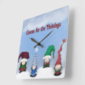 Adorable Gnome Posse Quadratische Wanduhr (Winkel)