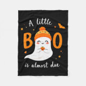 Adorable Halloween Ghost A Little Boo Is Almost Du Fleecedecke (Vorderseite)