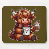 Adorable Highland Cow Genießen gemütliche Getränke Mousepad (Vorne)