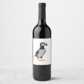 Adorable Horned Puffin Stehender Cartoon Weinetikett (Vorderseite)