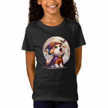 Adorable Howling Halloween Pup unter dem Mond