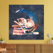 Adorable Katze auf dem Mond Lesen eines Buches Leinwanddruck (Insitu (Wohnzimmer))