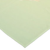 Adorable Katze mit Hen auf dem Bauernhof Tischdecke (Schrägansicht)