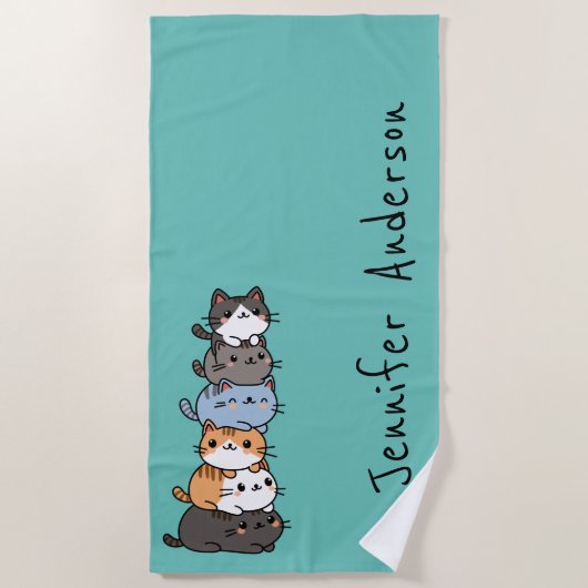Adorable Kawaii Stack Of Kitty Cats Personalized Strandtuch (Vorderseite)
