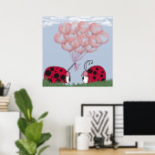 Adorable Ladybug mit Hübschem rosa Ballon Bouquet Poster (Heimbüro)