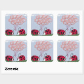 Adorable Ladybug mit Hübschem rosa Ballon Bouquet Quadratischer Aufkleber (Blatt)