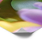 Adorable Ladybug sitzt auf rosa Blume Poster (Ecke)