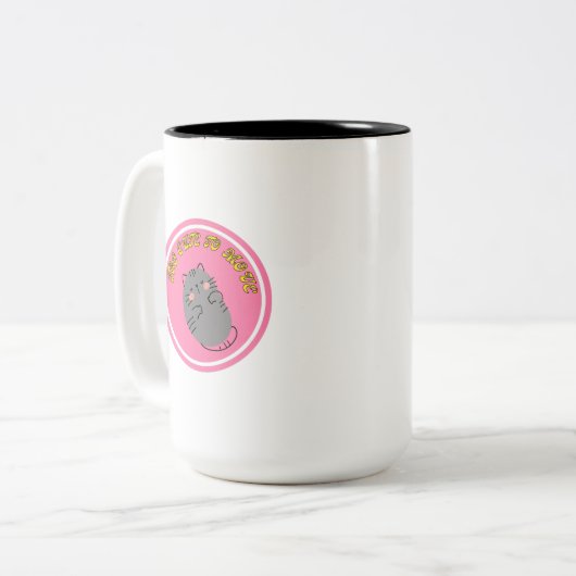Adorable Lazy Cat "Too Cute To Move" Design Zweifarbige Tasse (Vorderseite Links)