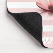 Adorable Lotus Blume.Rosa weiße Streifen Mousepad (Ecke)